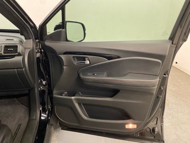 2023 Honda Ridgeline Black Edition - Photo 25