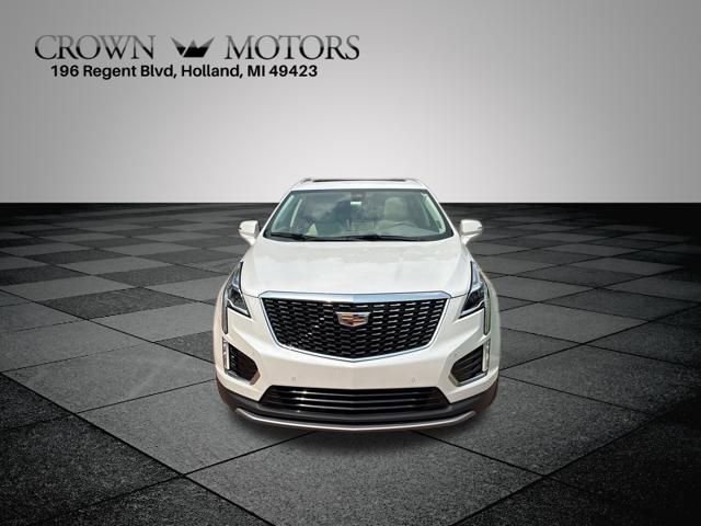 2023 Cadillac XT5 Premium Luxury photo 2