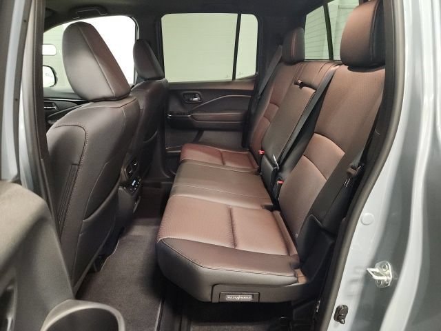 2025 Honda Ridgeline Black Edition - Photo 23