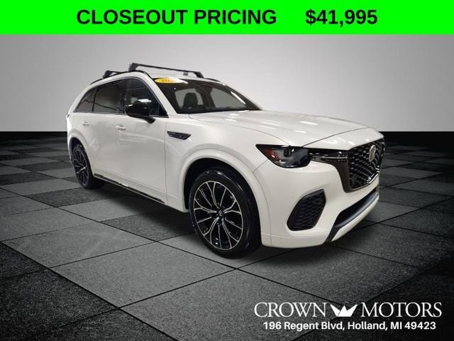 2025 Mazda CX-70 Premium Package's photo