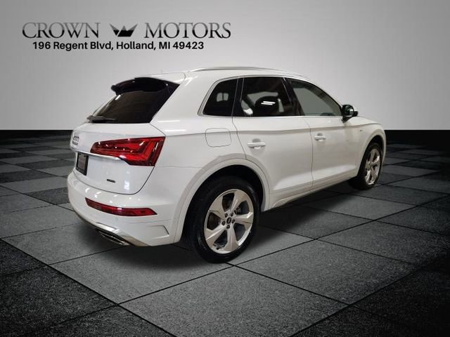 2022 Audi Q5 S line Premium Plus photo 3