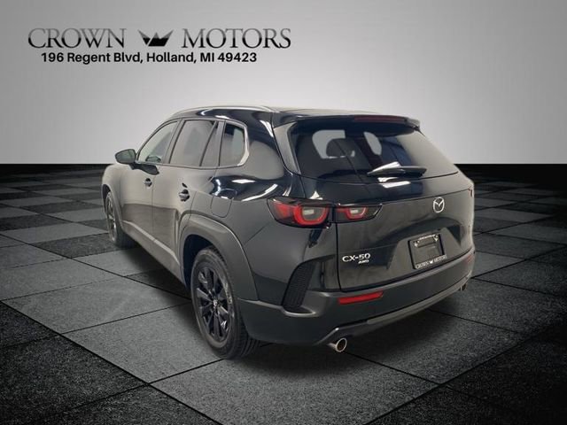 2024 Mazda CX-50 2.5 S Preferred photo 4