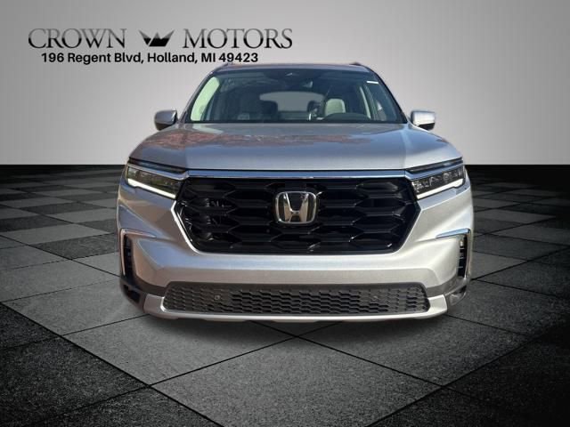 2025 Honda Pilot Touring photo 2