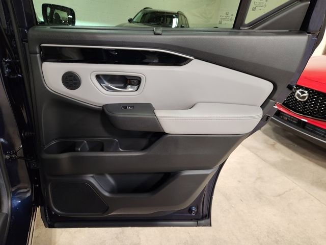 2025 Honda Pilot Touring - Photo 32