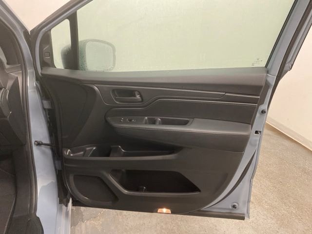 2025 Honda Odyssey Sport L - Photo 26