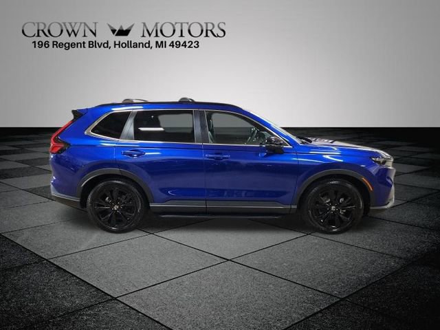 2023 Honda CR-V Hybrid Sport Touring photo 2