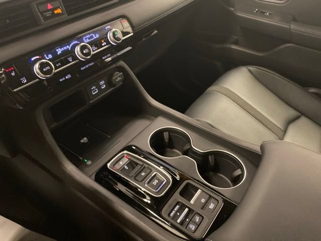2025 Honda Pilot EX-L - Photo 13