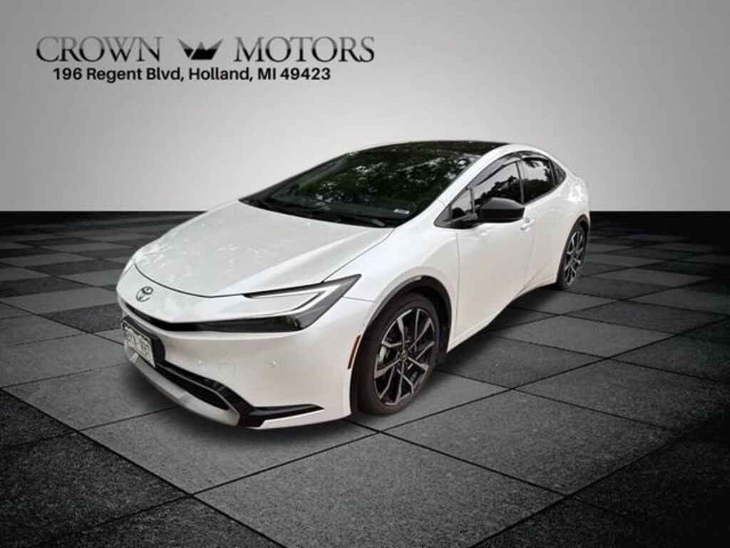 Used 2024 Toyota Prius Prime XSE Premium Hatchback
