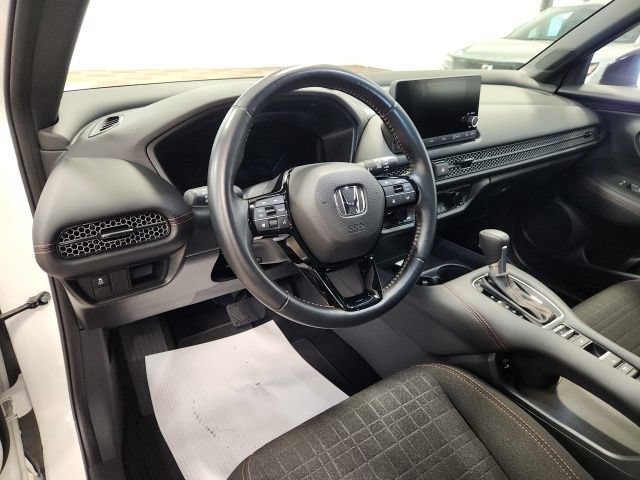 2025 Honda HR-V Sport - Photo 11