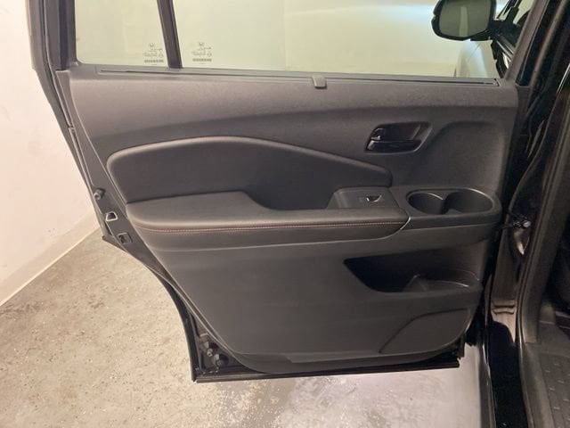 2024 Honda Passport Black Edition - Photo 23