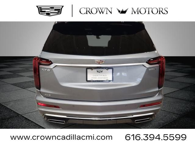 2025 Cadillac XT6 Luxury photo 4