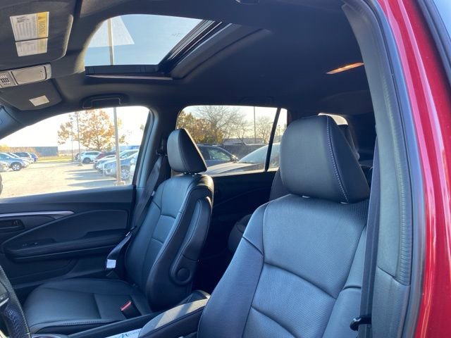 2023 Honda Passport EX-L photo 2