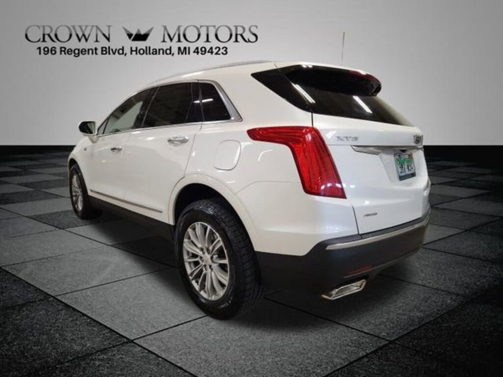 Used 2017 CADILLAC XT5 Luxury AWD SUV