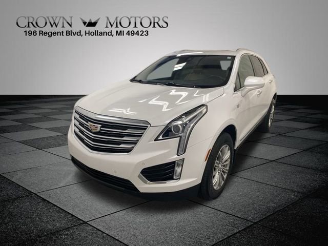 2019 Cadillac XT5 Luxury photo 2