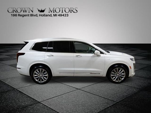 2022 Cadillac XT6 Premium Luxury photo 2