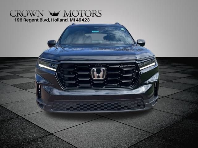 2025 Honda Pilot Black Edition photo 2