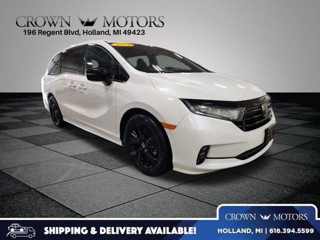 2023 Honda Odyssey SPORT's photo