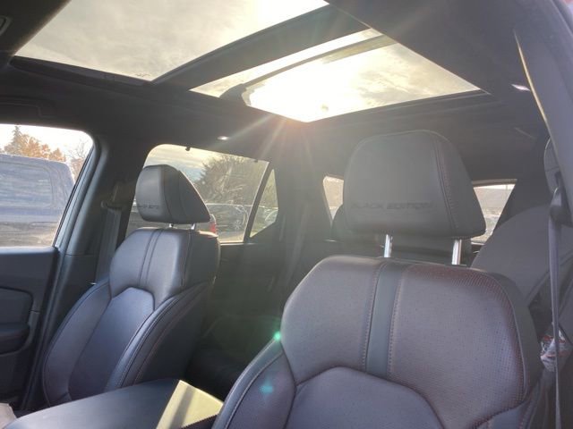 2025 Honda Pilot Black Edition photo 2