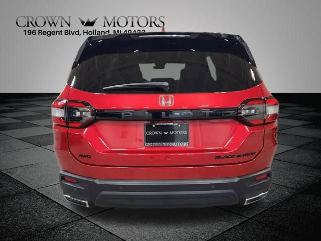 2025 Honda Pilot Black Edition photo 4