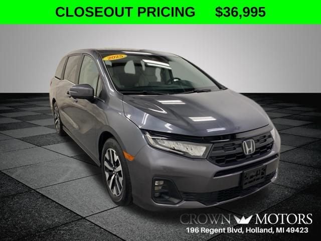 2025 Honda Odyssey EX-L's photo