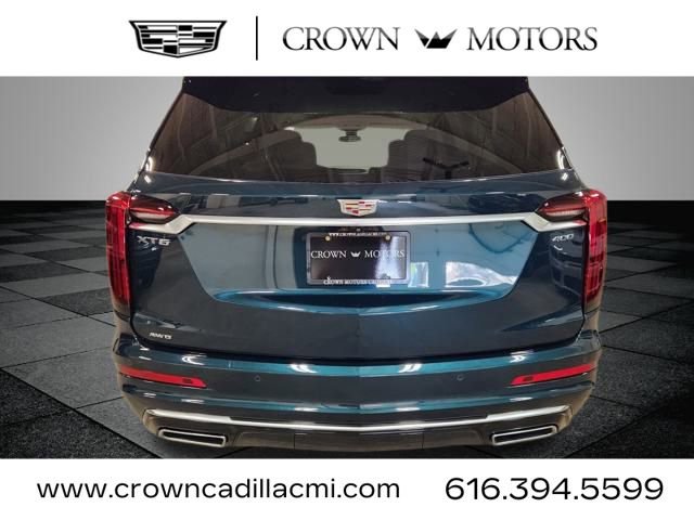 2024 Cadillac XT6 Premium Luxury photo 4