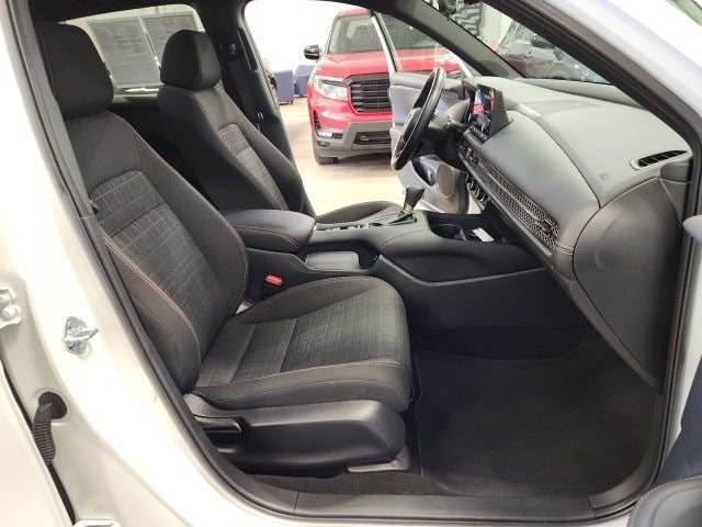 2025 Honda HR-V Sport - Photo 28