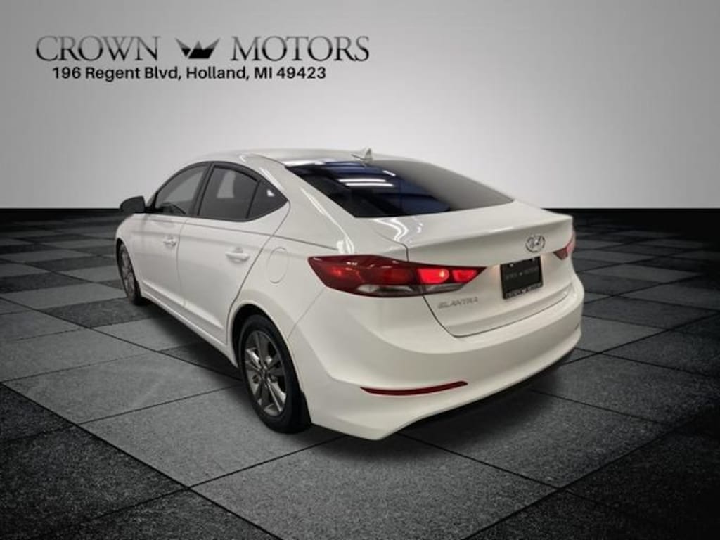 Used 2018 Hyundai Elantra SEL Sedan