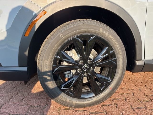 2026 Honda CR-V Hybrid Sport Touring photo 3