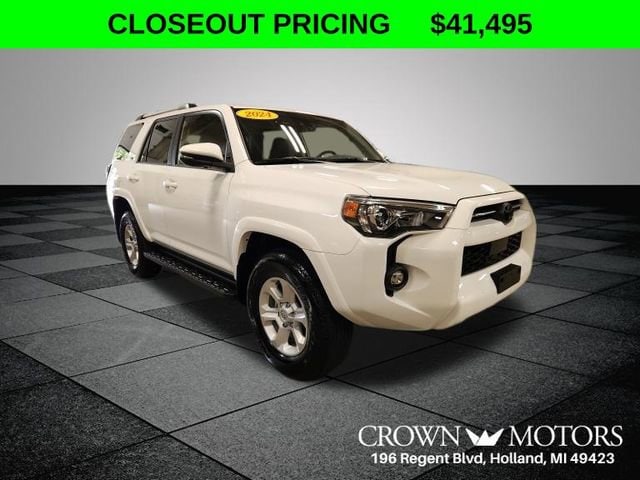 2024 Toyota 4Runner SR5 Premium's photo