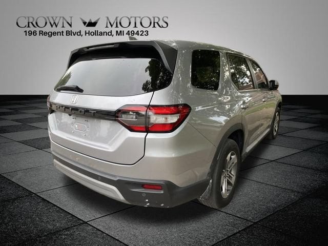2025 Honda Pilot EX-L - Photo 10