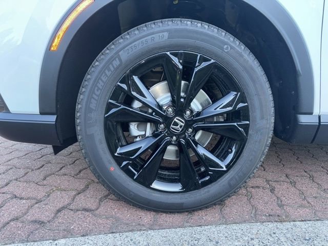 2026 Honda CR-V Hybrid Sport Touring photo 4