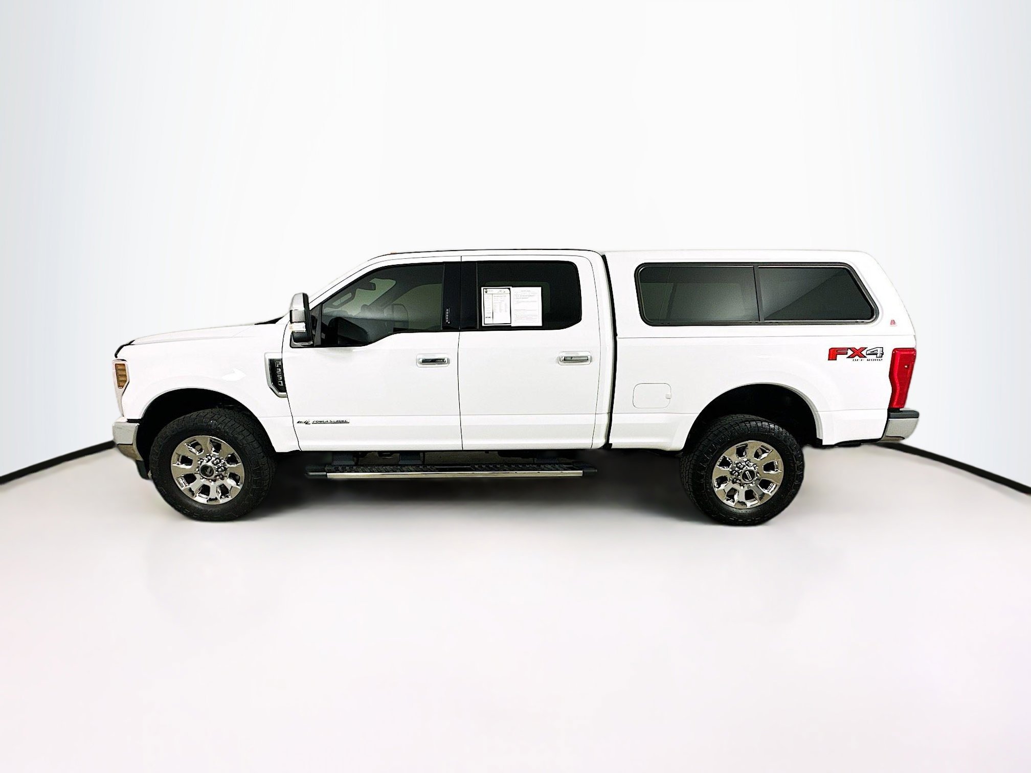 2019 Ford F-250 Lariat photo 3