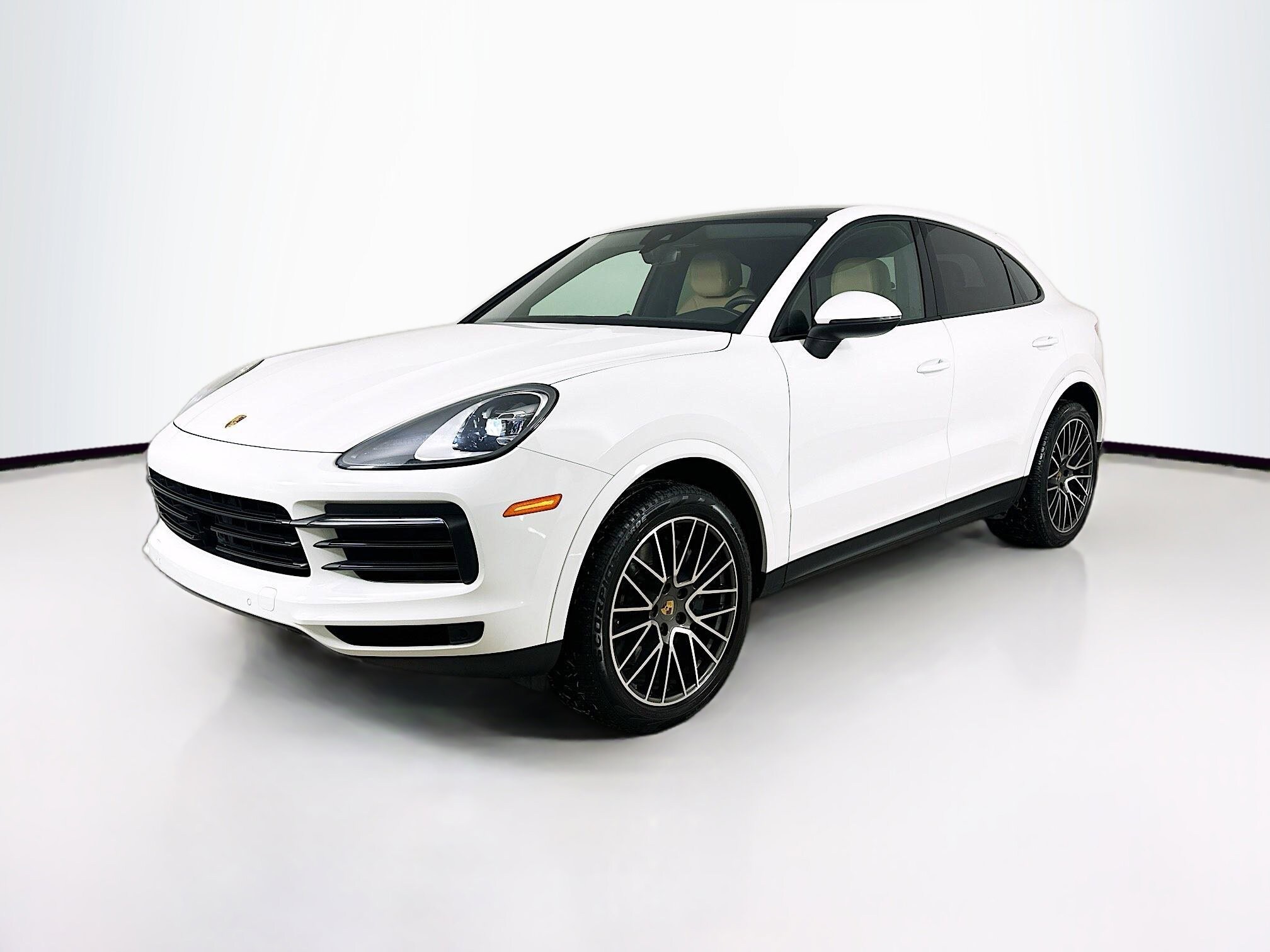 2021 Porsche Cayenne Coupe Base photo 3