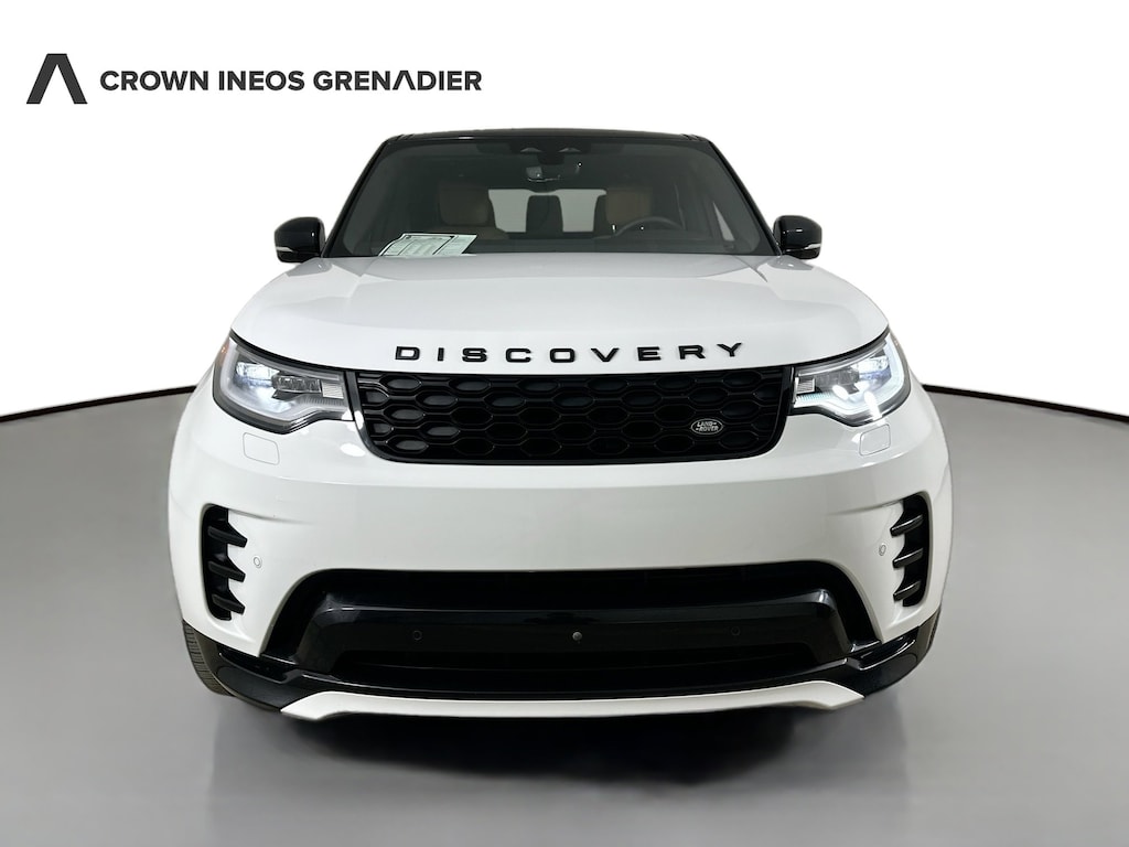 Used 2024 Land Rover Discovery Dynamic SE P300 Dynamic SE