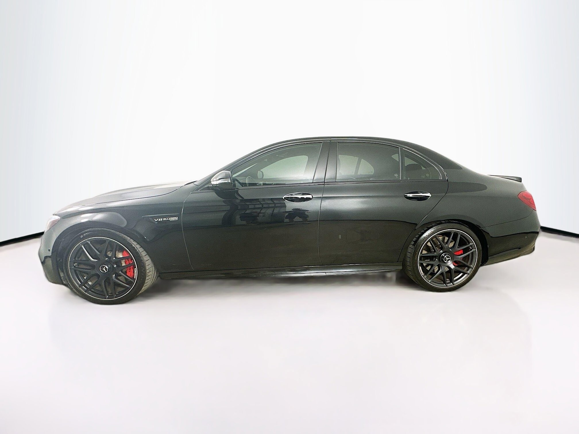 2020 Mercedes Benz E AMG 63 S 4MATIC photo 4