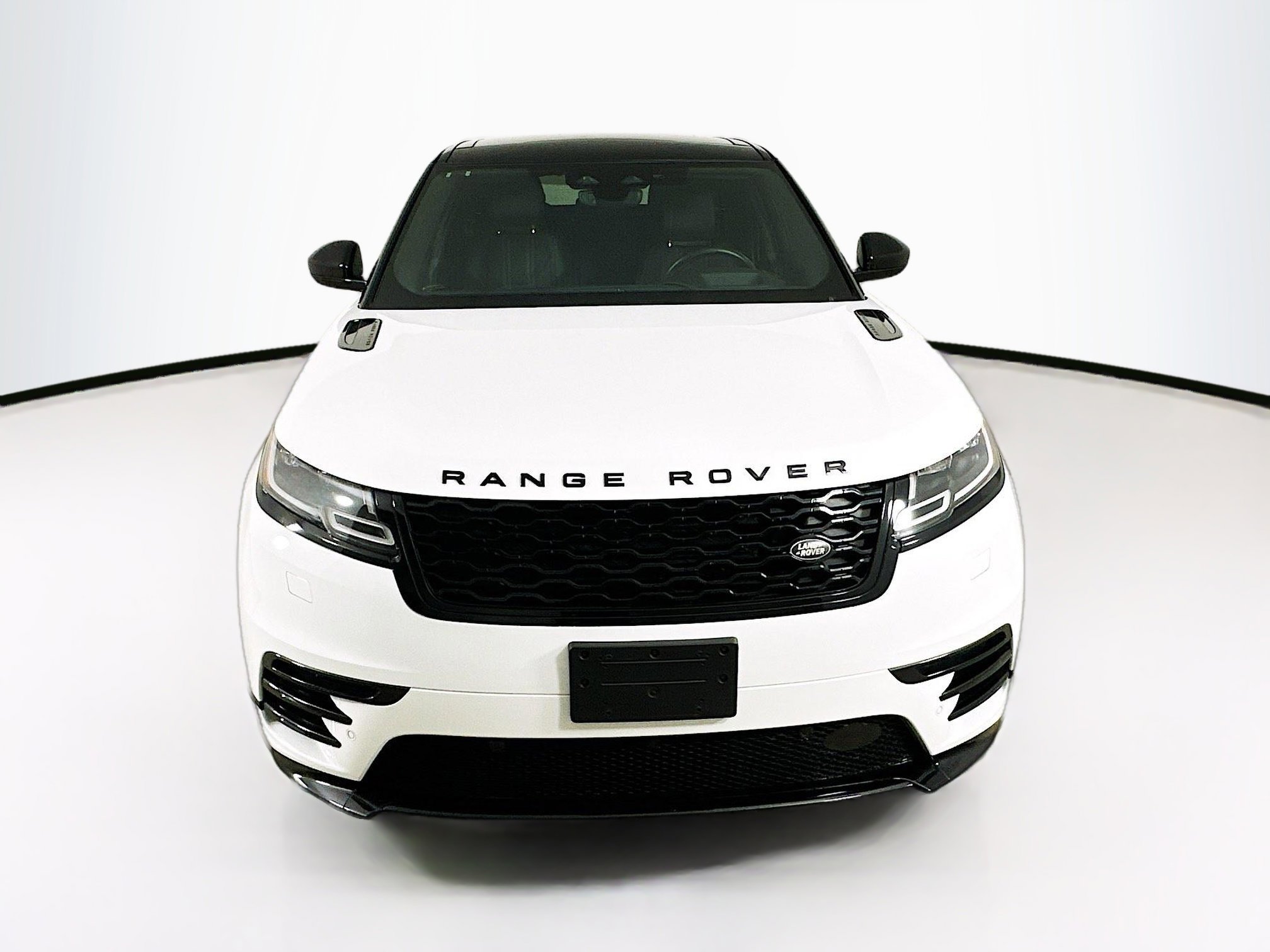 2023 Land Rover Range Rover Velar photo 2