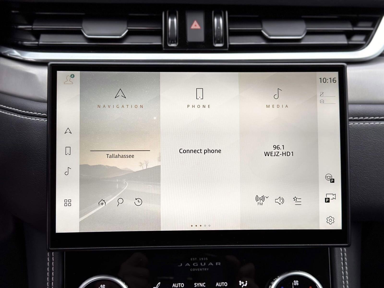 2026 Jaguar F-Pace R-Dynamic S - Photo 16