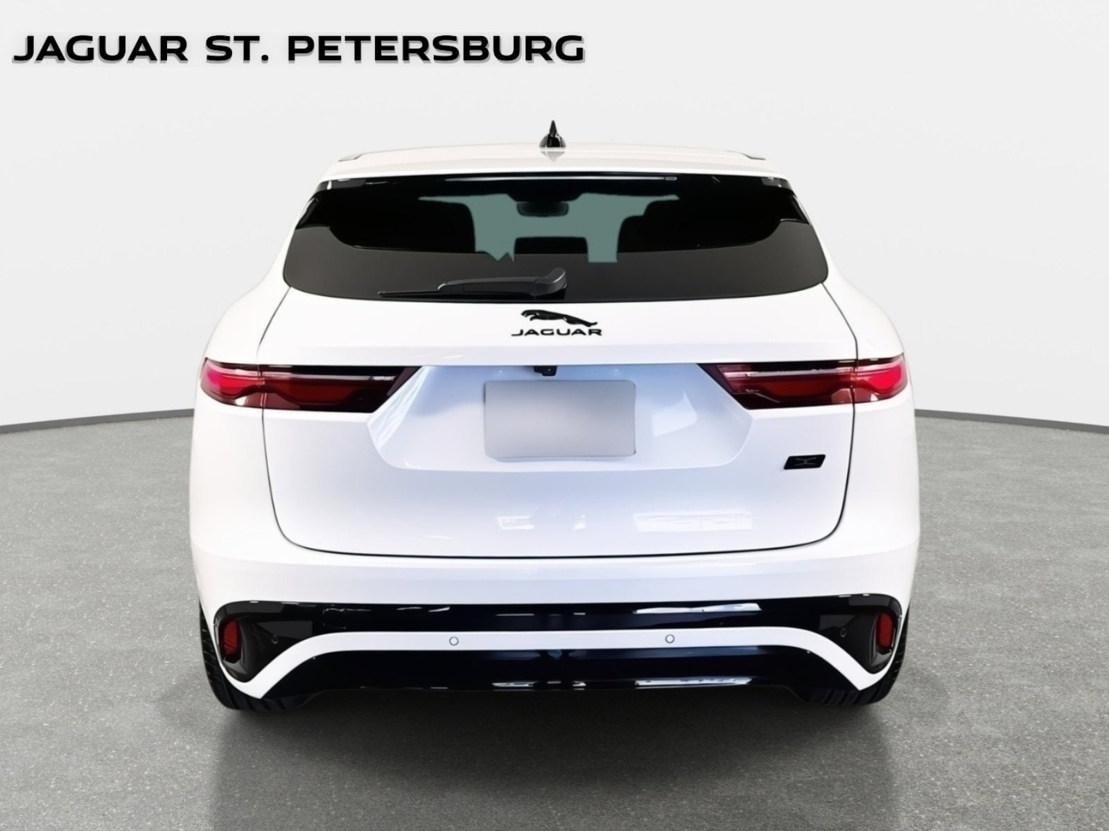 2026 Jaguar F-Pace R-Dynamic S - Photo 6