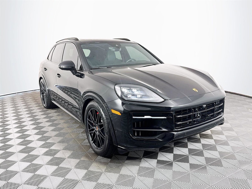 Used 2025 Porsche Cayenne GTS SUV
