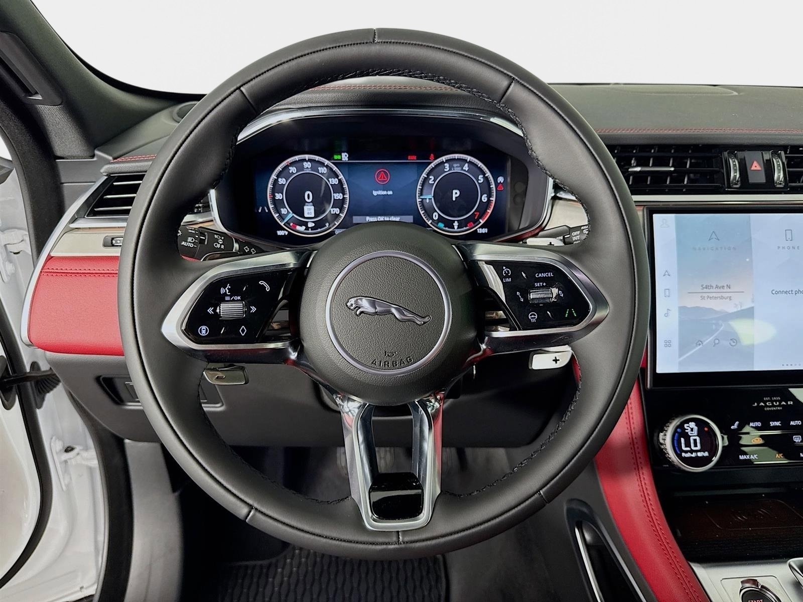 2026 Jaguar F-Pace R-Dynamic S - Photo 12