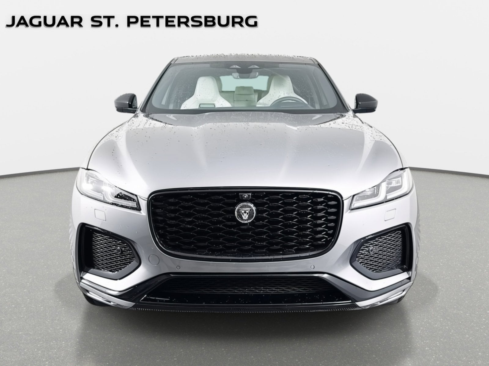 2026 Jaguar F-Pace R-Dynamic S - Photo 2