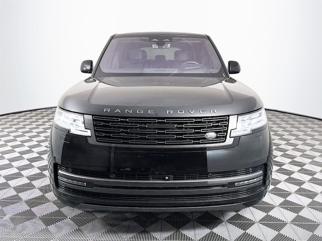 Used 2023 Land Rover Range Rover P440e SE SUV