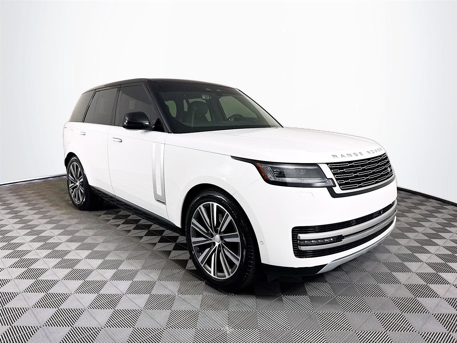 2024 Land Rover Range Rover Autobiography photo 2