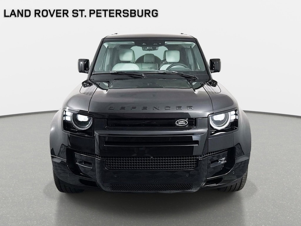Used 2026 Land Rover Defender 110 X-Dynamic SE SUV