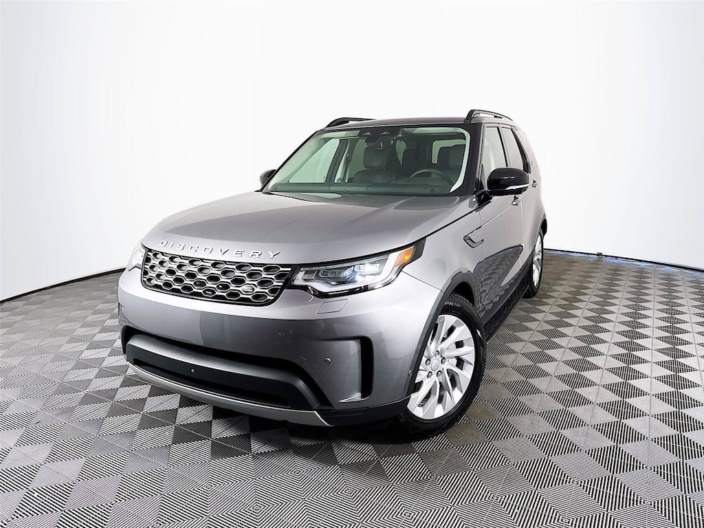Used 2024 Land Rover Discovery P300 S SUV