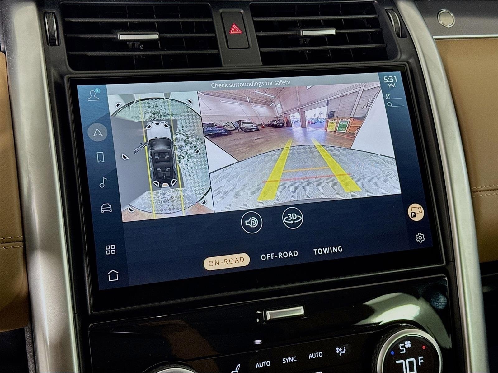 2025 Land Rover Discovery Metropolitan Edition - Photo 17