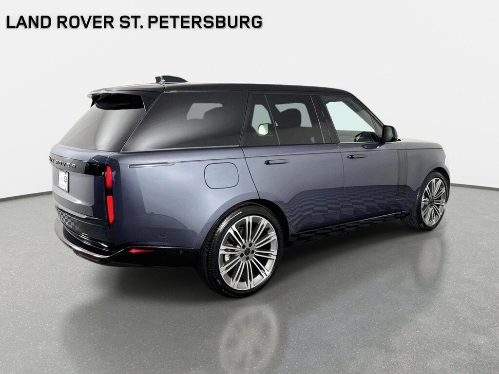 Used 2026 Land Rover Range Rover P400 SE SUV
