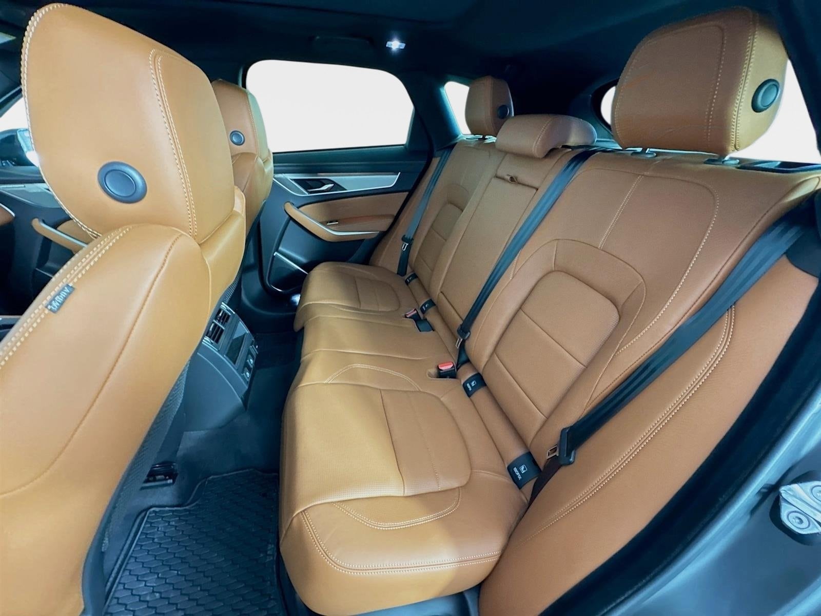 2026 Jaguar F-Pace R-Dynamic S - Photo 24