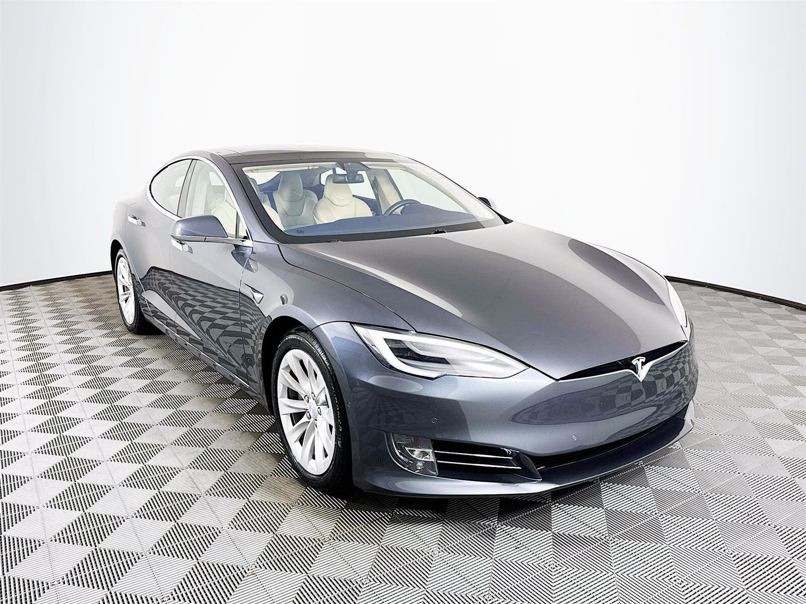 2018 Tesla Model S 100D photo 3