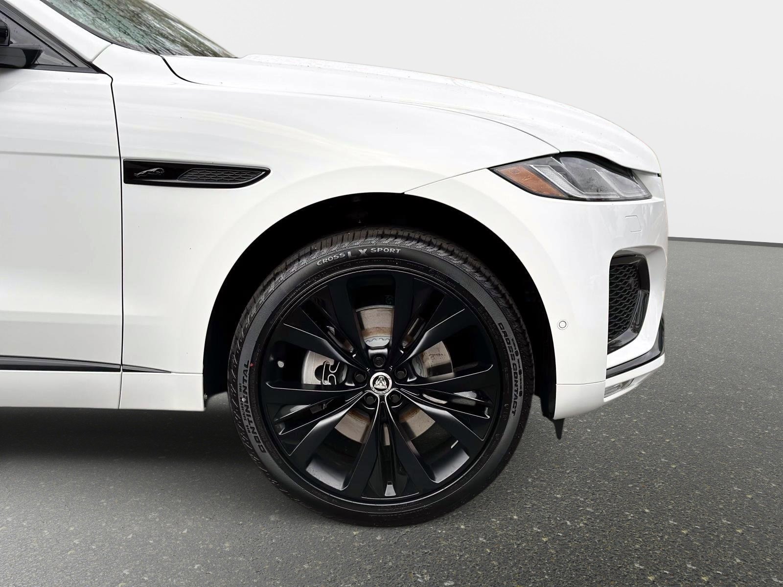 2026 Jaguar F-Pace R-Dynamic S - Photo 6